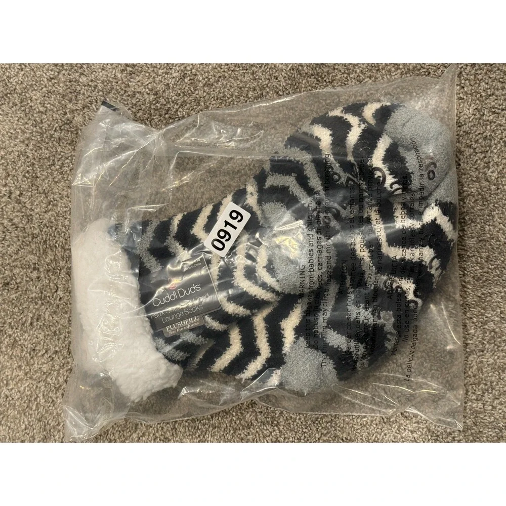 Cuddl Duds Lounge Socks Women's 4-10 Black White Striped‎ Faux Shearling Lined